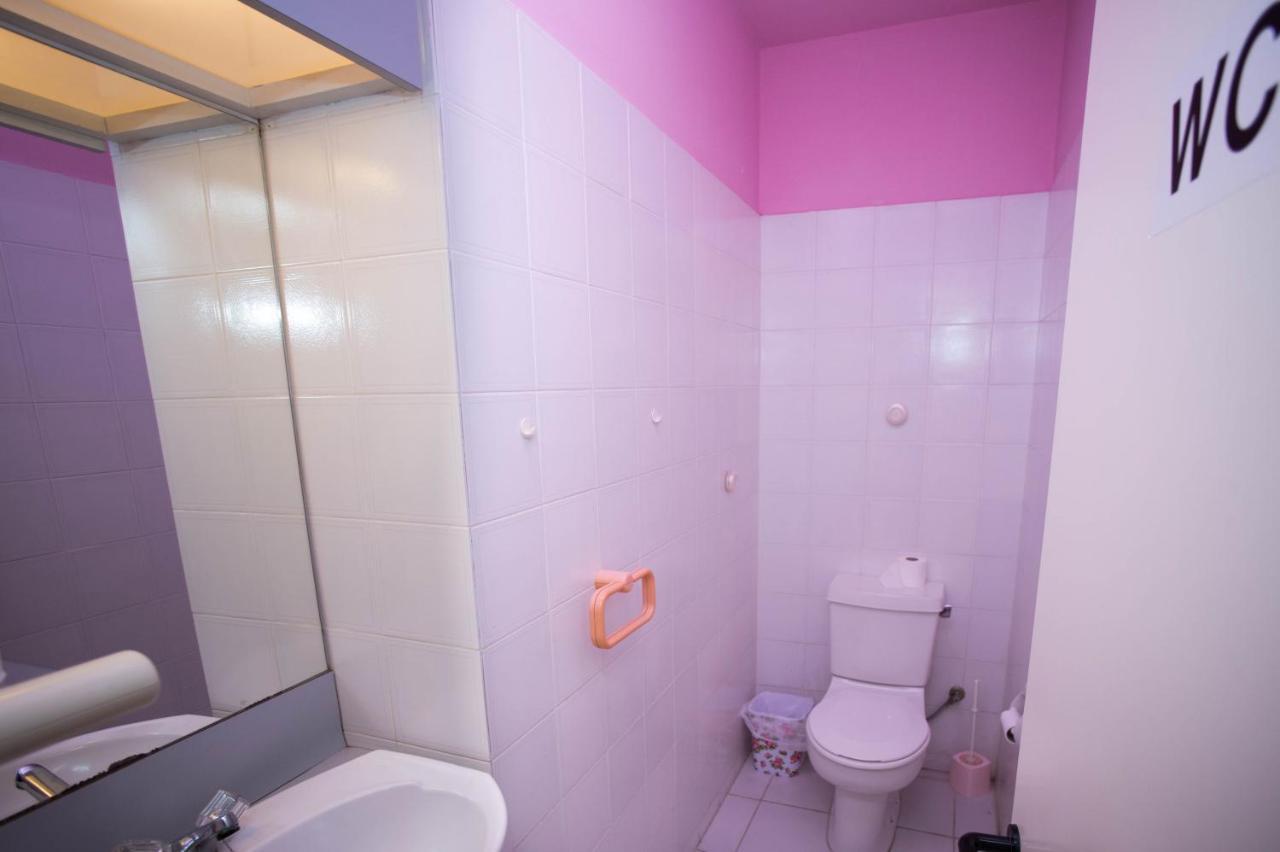 Private Room In A Shared Flat At Best Location Limasol Buitenkant foto