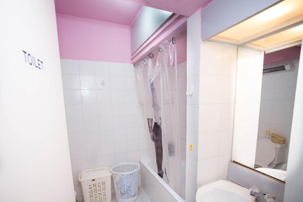 Private Room In A Shared Flat At Best Location Limasol Buitenkant foto